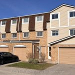 3-bedroom condo townhouse for sale in Hamilton — 43 - 11 Harrisford Street (Photo 2)