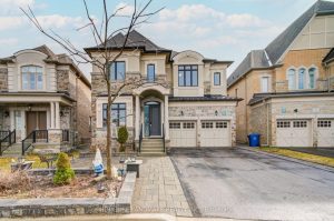 5-bedroom detached home for sale in York — 43 Mike Boshevski Court