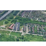 Studio home for sale in Mississauga — 4410 Mississauga Road (Photo 5)
