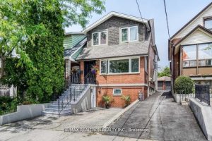 4-bedroom triplex home for sale in Toronto — 44 Jesmond Avenue N
