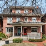 4-bedroom triplex home for sale in Toronto — 44 Jesmond Avenue N (Photo 4)