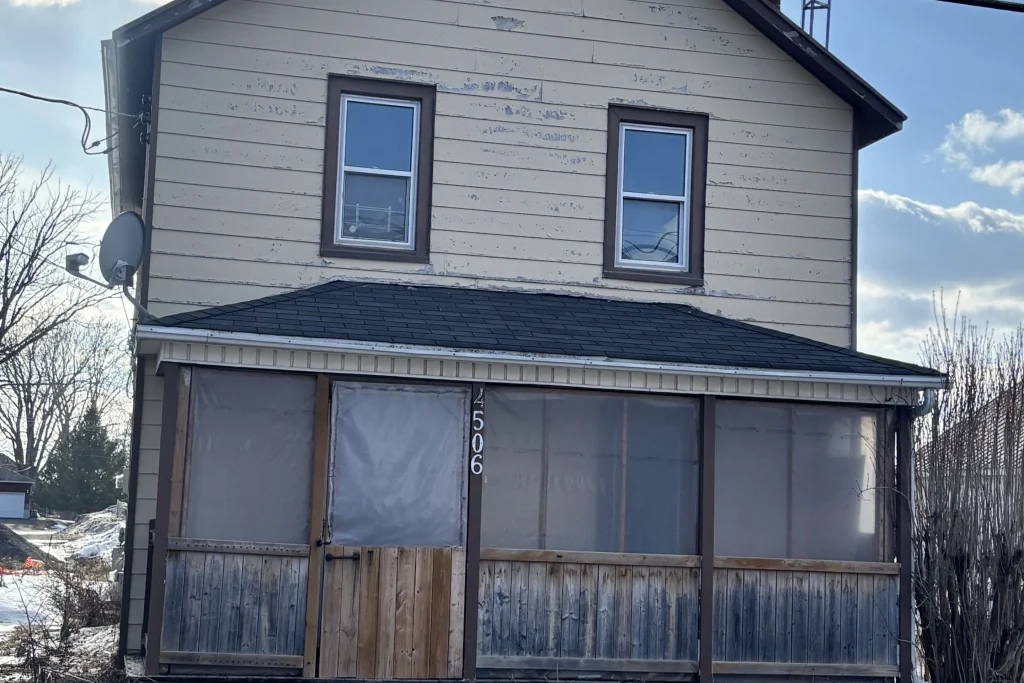 3-bedroom detached home for sale in Prescott And Russell — 4506 Ste Catherine Street (Photo 1)
