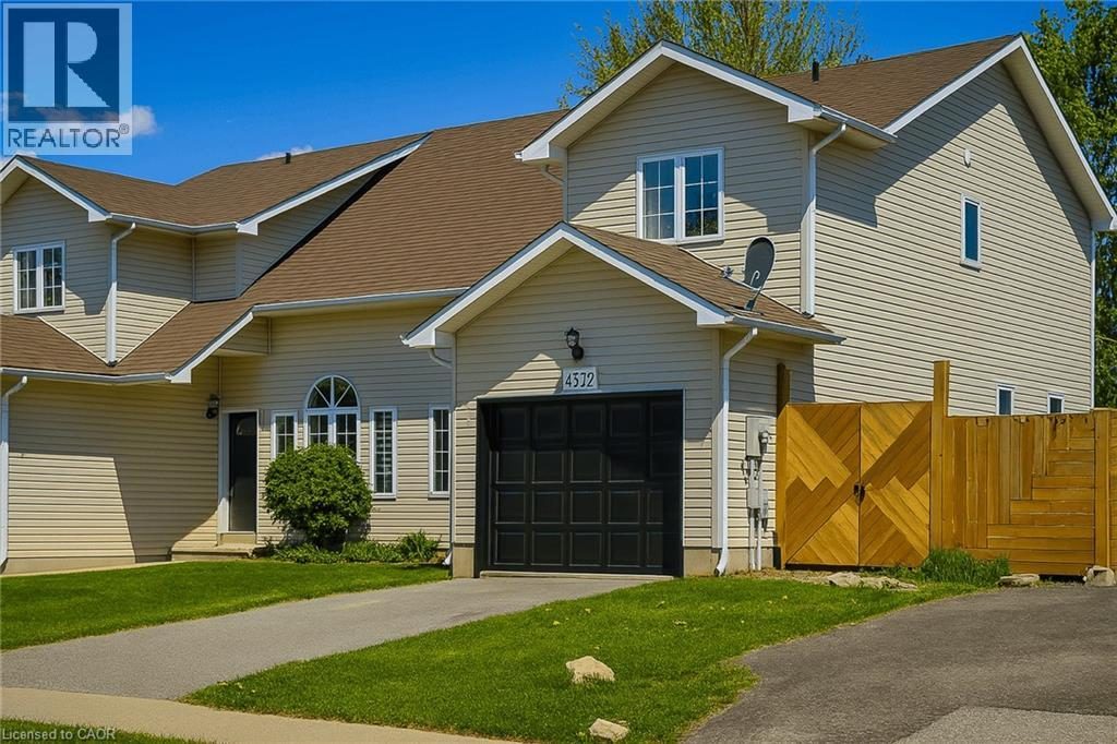 4-bedroom home for sale in Beamsville — 4532 Garden Gate Terrace (Photo 1)