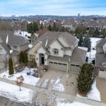 4-bedroom detached home for sale in Waterloo — 459 Deer Ridge Drive (Photo 2)