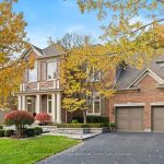6-bedroom home for sale in Mississauga — 471 Country Club Crescent (Photo 5)