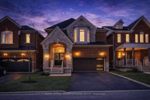 4-bedroom detached home for sale in Halton — 471 Ollerenshaw Point