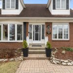 3-bedroom home for sale in Amherstburg — 477 Richmond Street (Photo 2)