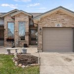 3-bedroom home for sale in Amherstburg — 477 Richmond Street (Photo 3)
