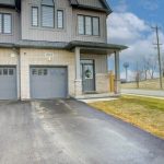 3-bedroom att/row/townhouse for sale in Wellington — 484 Adelaide Street (Photo 2)