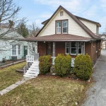 4-bedroom detached home for sale in Niagara — 4927 Morrison Street (Photo 4)