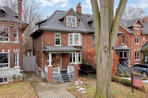 5-bedroom semi-detached home for sale in Toronto — 499 Palmerston Boulevard