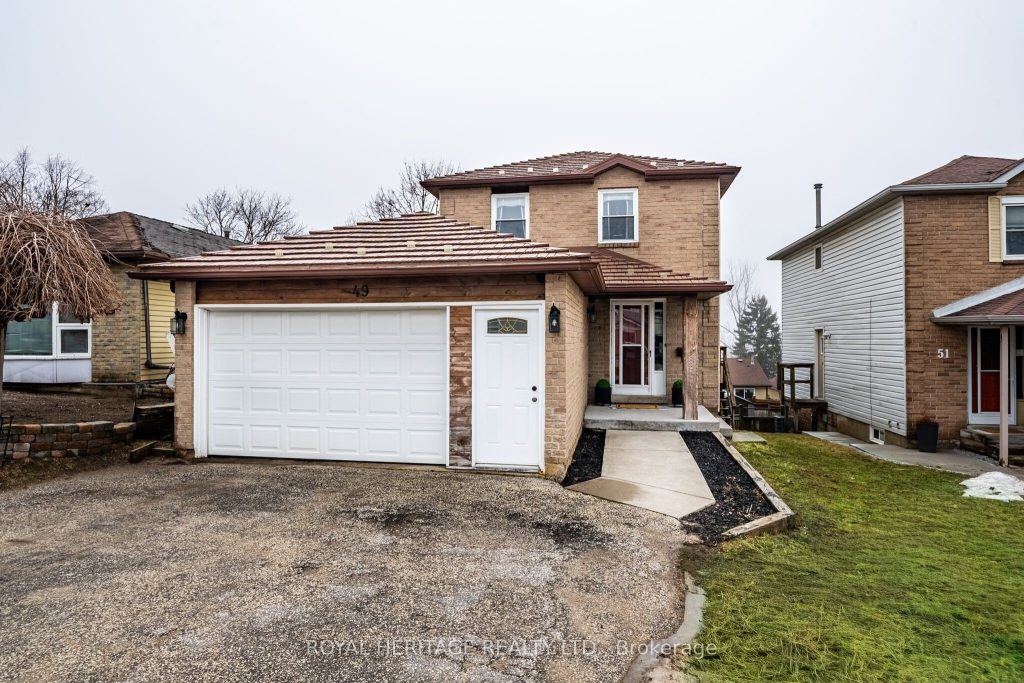 3-bedroom detached home for sale in Simcoe — 49 Browning Trail (Photo 1)
