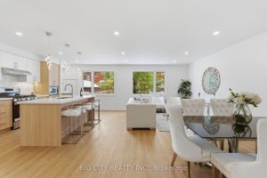 4-bedroom detached home for sale in Toronto — 4 - 68 Westholme Avenue