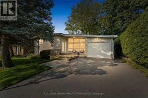 4-bedroom home for sale in Ottawa — 4 Alderbrook Drive