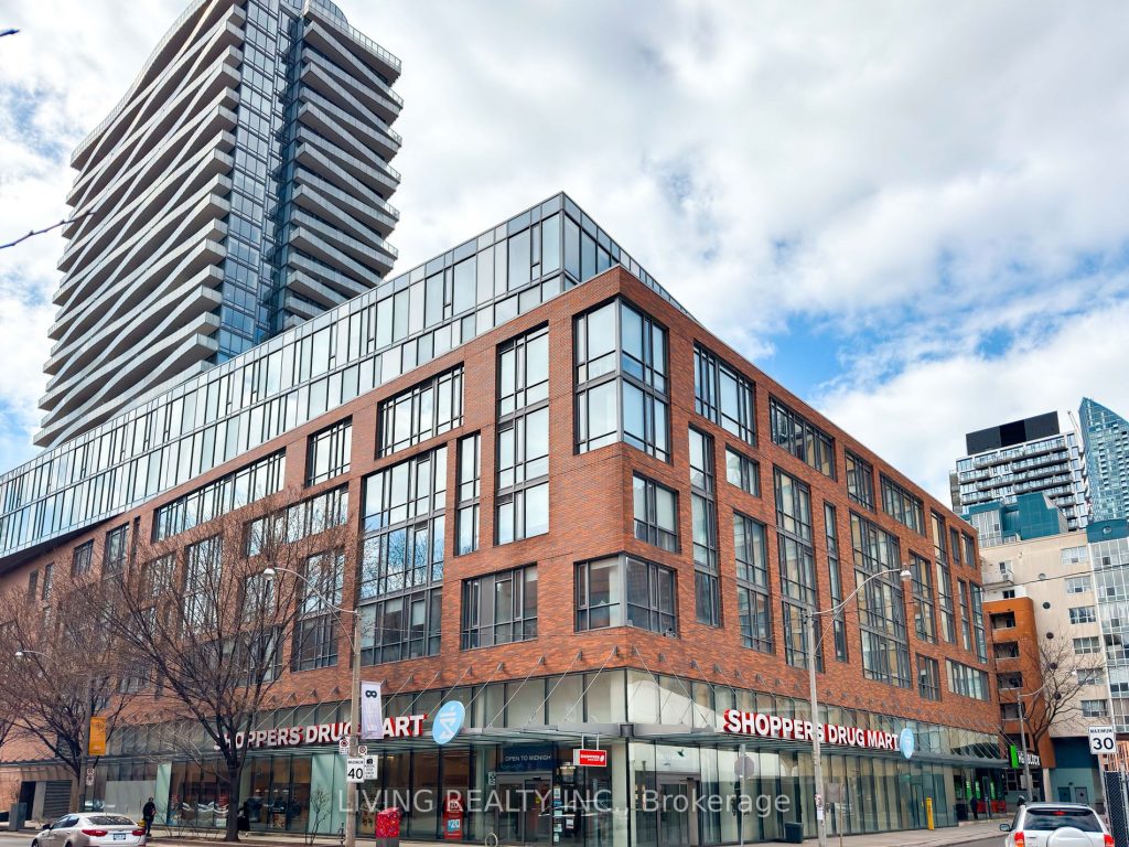 1-bedroom condo apartment for rent in Toronto — 505 - 3 Market Street (Photo 1)