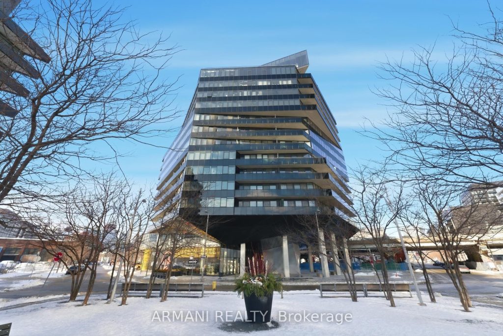 1-bedroom condo apartment for sale in Toronto — 512 - 21 Lawren Harris Square (Photo 1)
