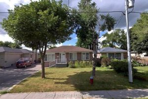 3-bedroom detached home for sale in York — 513 Lynett Crescent