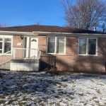 3-bedroom detached home for sale in York — 513 Lynett Crescent (Photo 2)