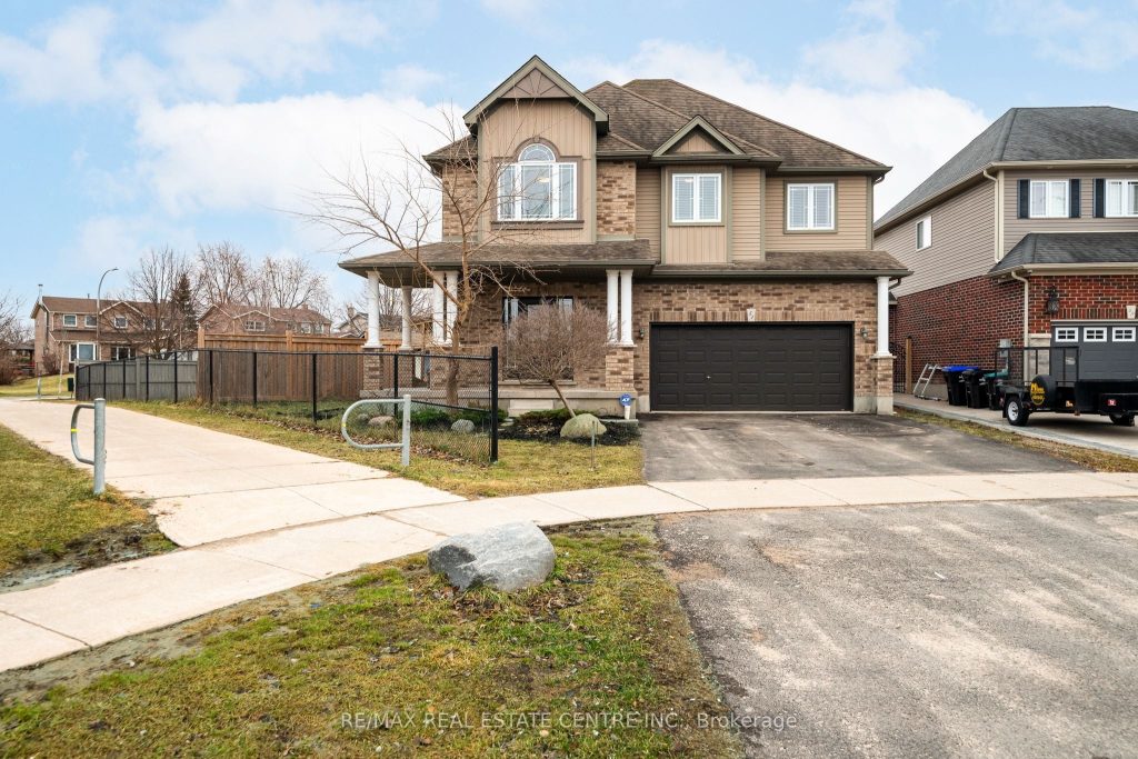 4-bedroom detached home for sale in New Tecumseth — 51 Burt Avenue (Photo 1)