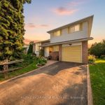 3-bedroom detached home for sale in Halton — 521 Sandbrook Road (Photo 5)