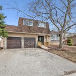 3-bedroom detached home for sale in Waterloo — 526 Benninger Drive (Photo 3)
