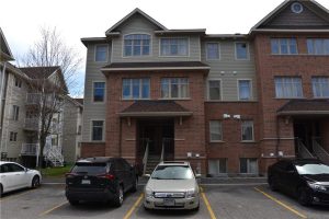 2-bedroom condo townhouse for sale in Brantford — 528 Reardon Private