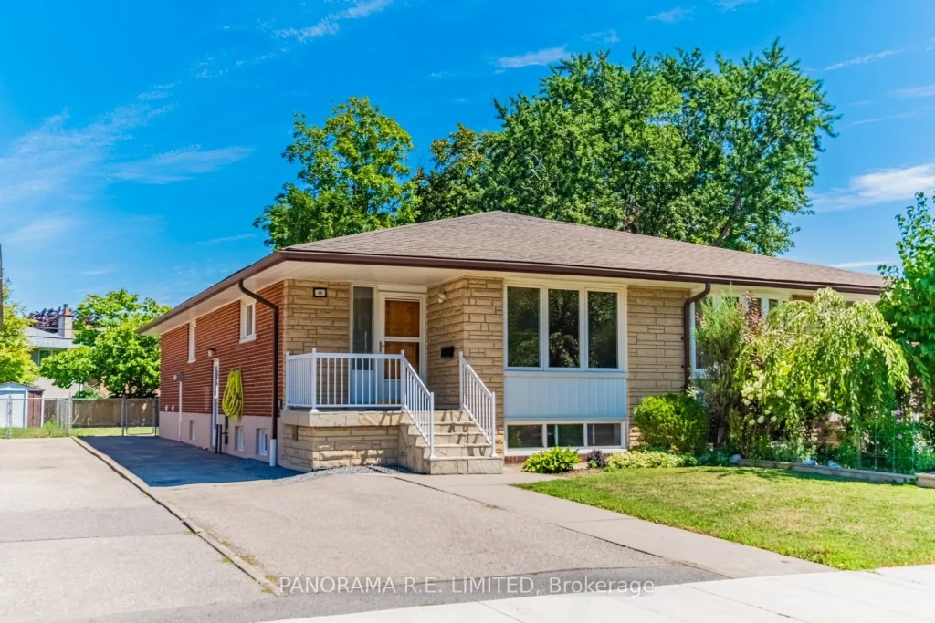 3-bedroom semi-detached home for sale in Toronto — 53 Vanguard Drive (Photo 1)
