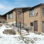 3-bedroom detached home for rent in Toronto — 5416 Marion Street (Photo 2)