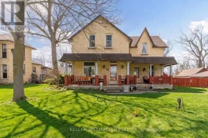 3-bedroom home for sale in Lambton Shores — 54 Main Street South