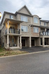 2-bedroom condo townhouse for rent in Hamilton — 55 - 40 Zinfandel Drive