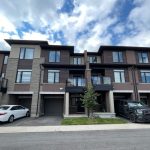 2-bedroom condo townhouse for rent in Hamilton — 55 - 40 Zinfandel Drive (Photo 3)