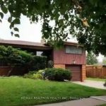 4-bedroom home for sale in Toronto — 55 Sancrest Drive (Photo 5)