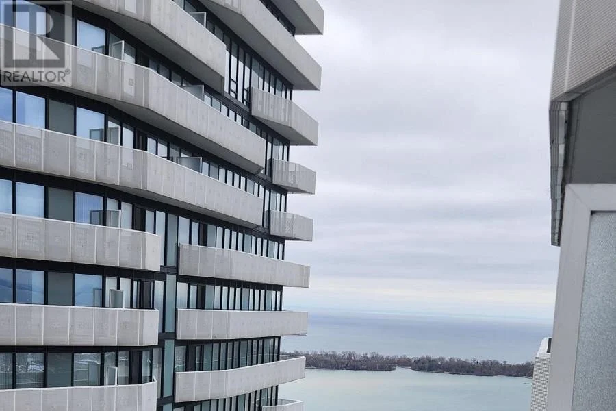 2-bedroom home for rent in Toronto — 5604 - 100 Harbour Street (Photo 1)