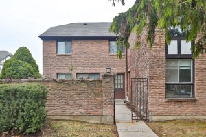 3-bedroom condo townhouse for sale in Toronto — 56 - 107 Burrows Hall Boulevard