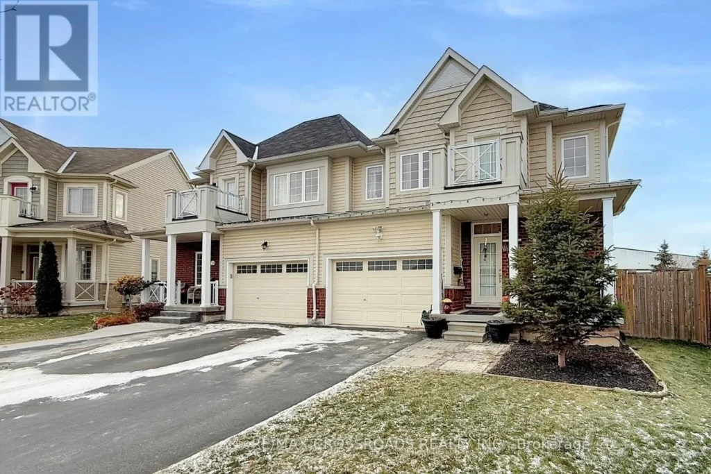 4-bedroom home for sale in Niagara Falls — 56 Dominion Crescent (Photo 1)