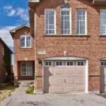 4-bedroom home for rent in Mississauga — 5753 Retreat Street (Photo 4)