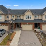 3-bedroom att/row/townhouse for sale in Niagara — 5848 Osprey Avenue (Photo 2)