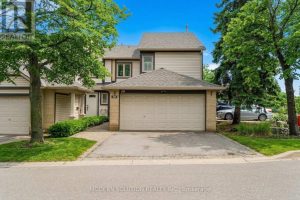 3-bedroom home for sale in Mississauga — 58 - 2275 Credit Valley Road
