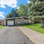 3-bedroom detached home for sale in Niagara — 5904 Prospect Street (Photo 4)