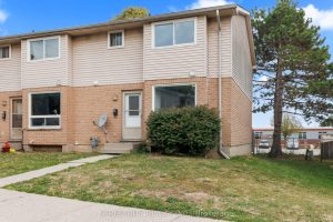 3-bedroom condo townhouse for sale in Middlesex — 59 - 550 Second Street