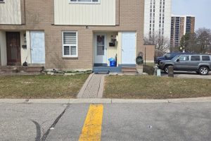 3-bedroom condo townhouse for sale in Peel — 59 - 59 Craigleigh Crescent