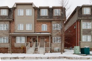3-bedroom condo townhouse for sale in Peel — 5 - 3130 Boxford Crescent