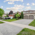 4-bedroom detached home for sale in Simcoe — 5 Kelsey Crescent (Photo 2)