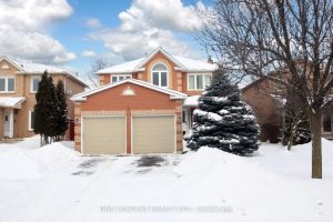 4-bedroom detached home for sale in Halton — 5 Watson Road