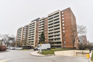2-bedroom condo apartment for sale in Toronto — 602 - 19 Four Winds Drive