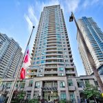 2-bedroom condo apartment for sale in Toronto — 605 - 238 Doris Avenue (Photo 4)