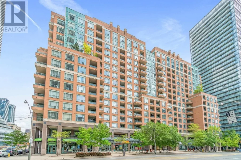 2-bedroom home for rent in Toronto — 606 - 887 Bay Street (Photo 1)