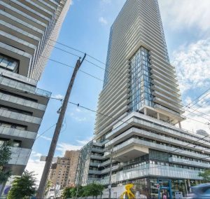 1-bedroom common element condo for rent in Toronto — 608 - 161 Roehampton Avenue