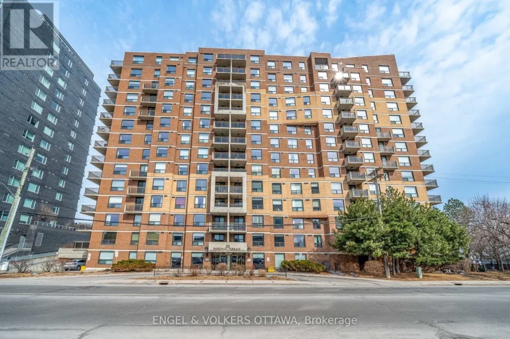 2-bedroom home for sale in Ottawa — 609 - 215 Parkdale Avenue (Photo 1)