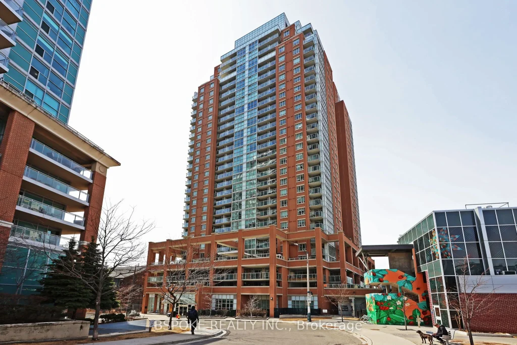 2-bedroom condo apartment for rent in Toronto — 610 - 125 Western Battery Road (Photo 1)